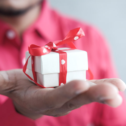 The Perfect Re-Gifting: Summer Pastor's Column